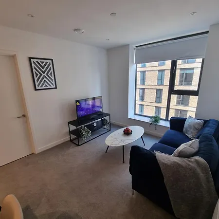 Trafford Suite Modern 1 Bed With Cinema Room Manchester Exterior photo